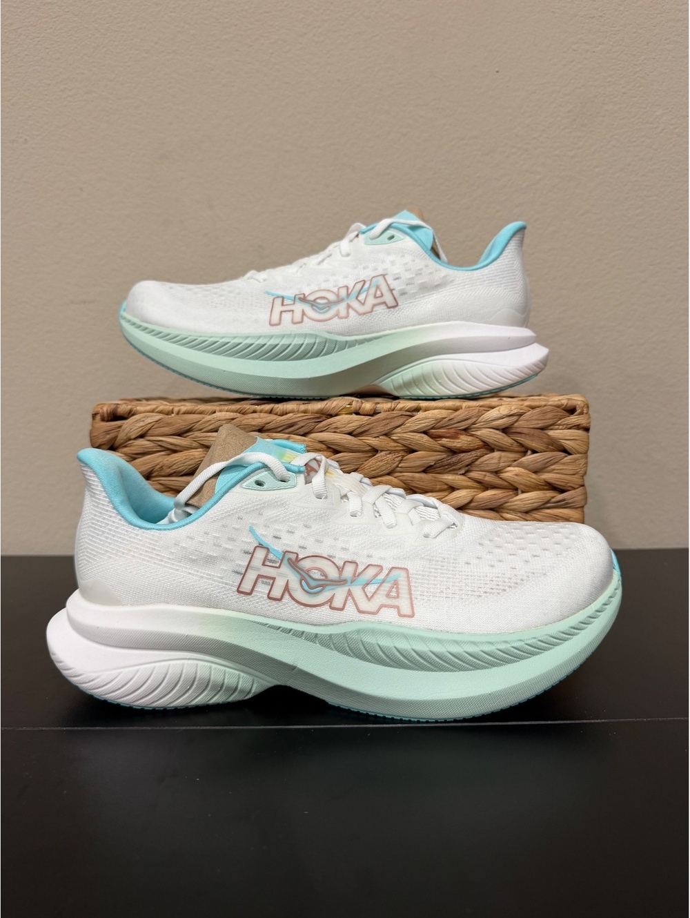 Size 9 Wide - Hoka Women’s Mach 6 “Frost Rose Gold”
